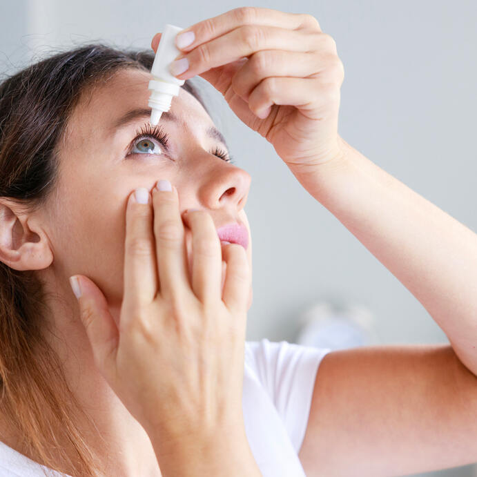 Wenn Rosacea auch die Augen betrifft